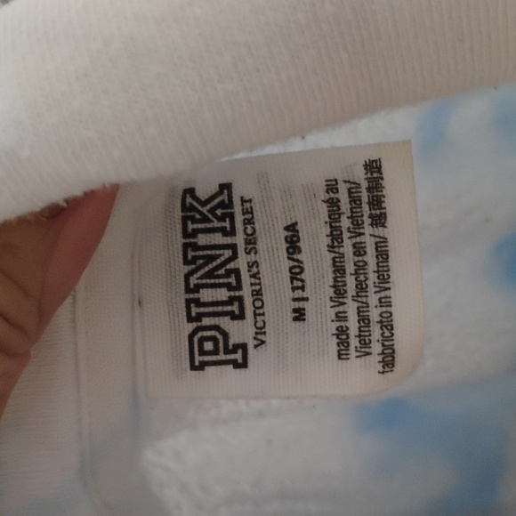 Victoria Secret Leggings & Top - Picture 9 of 9